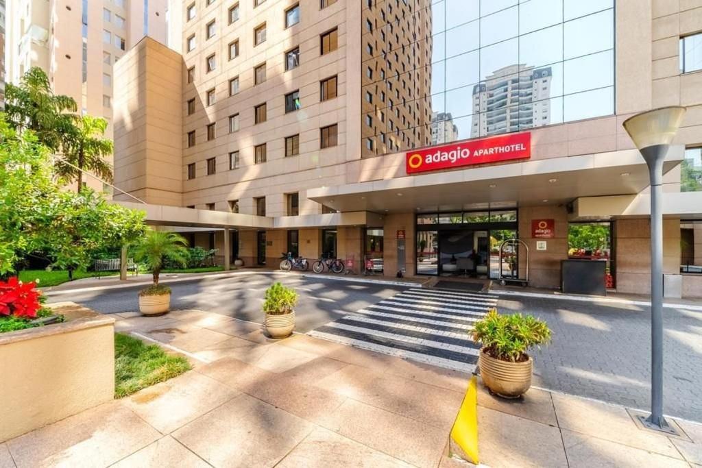 Hotel Times Square Moema - Jamaris 100 - Uh 506 São Paulo Zewnętrze zdjęcie